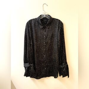 Banana Republic Black and Cream Shirt - Size L